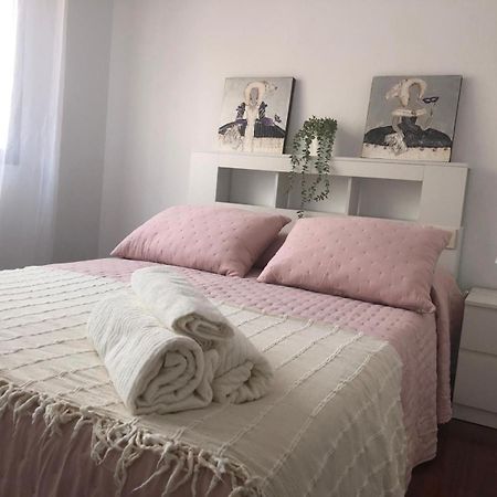 Apartamento Xacobe Grove, 120 Metros Totalmente Equipado, Luminoso, Centrico Y Con Plaza De Garaje 오그로브 외부 사진