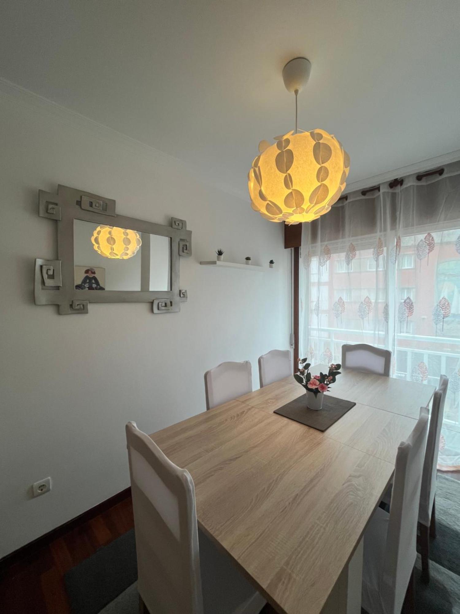 Apartamento Xacobe Grove, 120 Metros Totalmente Equipado, Luminoso, Centrico Y Con Plaza De Garaje 오그로브 외부 사진